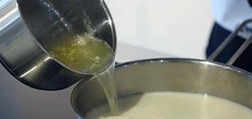 在家做豆浆总失败？3个秘诀教你，香浓顺滑全家夸