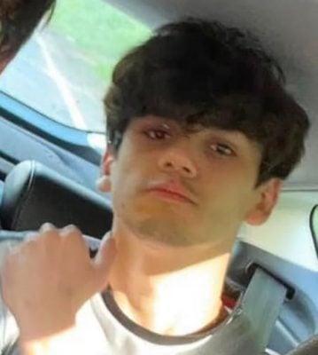 英国17岁少女在家中被刺杀 凶手出庭受审