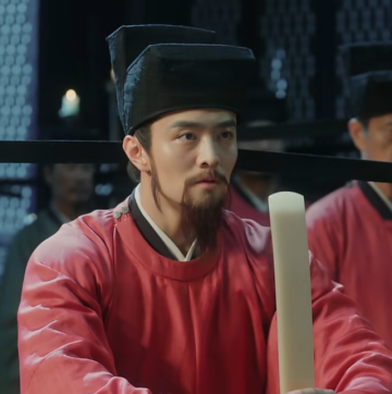 哪些该留，哪些该改：著写史书的取舍谁来决定？