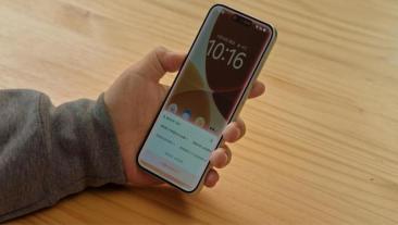 豆包刚被微信淘宝们"群殴" ，又有人来抢位