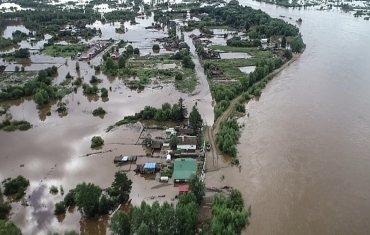 俄罗斯洪水肆虐 全国多处地点被淹没