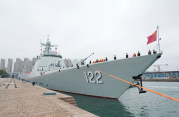 中国海军第48批护航编队解缆起航
