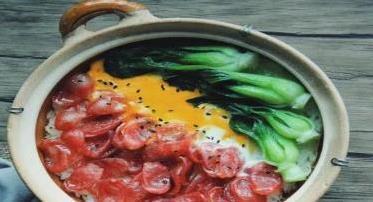 一锅煲仔饭香飘万家，砂锅秘诀大公开，你敢试吗？