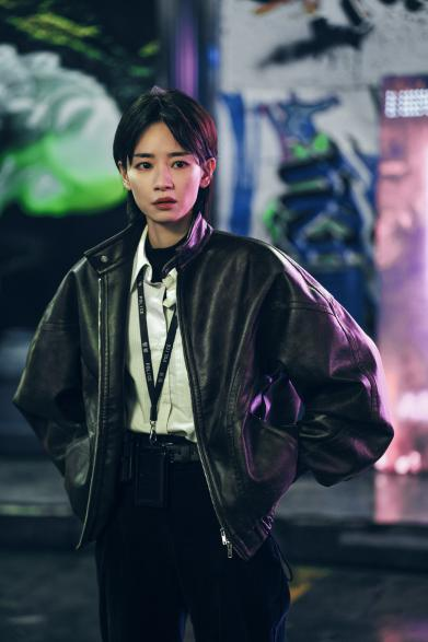 《剥茧》定档12月29日 罗云熙携手刘雅瑟、江奇霖共破六大奇案