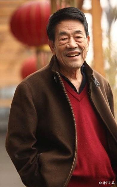 媒体人：杨少华去世带走了欢声笑语 特立独行的艺术精神永存
