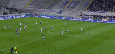 意甲2冠王获首胜！终结开局15轮尴尬 佛罗伦萨5-1大胜乌迪内斯