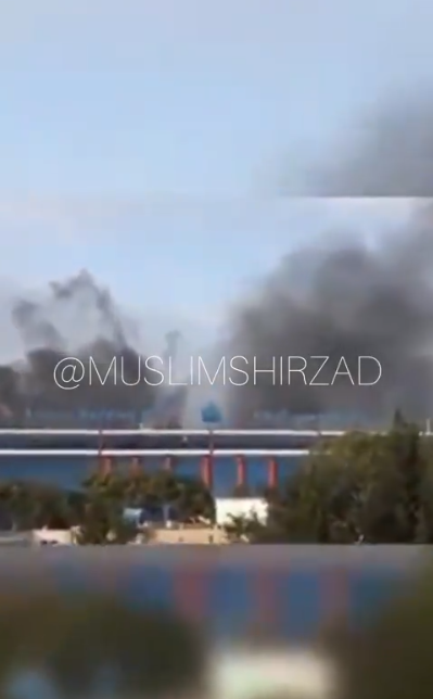 外媒：阿富汗喀布尔机场发生火灾 现场浓烟滚滚