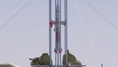 高中生“手搓”探空火箭成功發(fā)射 突破10千米高度引發(fā)熱議