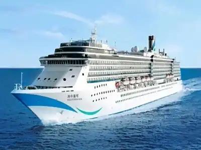 中国邮轮放弃日本靠岸 取消乘客下船