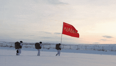 边防官兵零下20度野外拉练 锤炼严寒作战能力