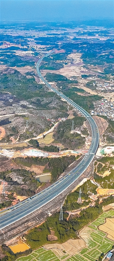 春运图景不断焕新（新时代画卷）