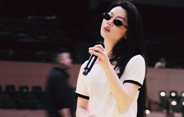 单依纯发长文回应李荣浩歌曲《李白》版权问题