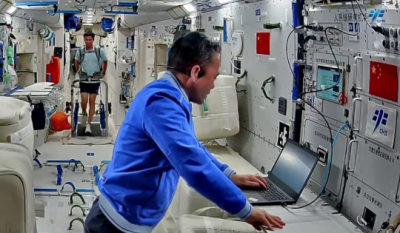 神舟二十一号乘组开展首次全系统压力应急演练