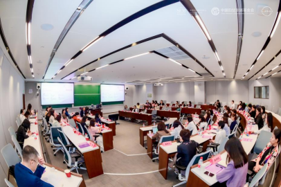 聚焦女性成长赋能与多元实践探索