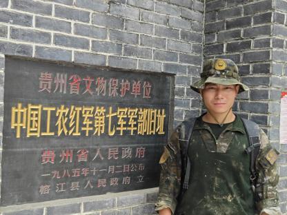 休假战士紧急奔赴抗洪抢险救援现场 践行休假不休战