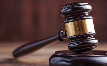 儿子挥霍近百万不给钱就威胁父母 防治啃老须法治与教育并重