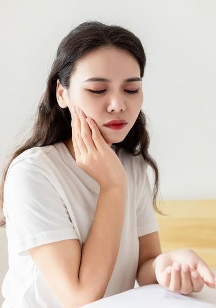 晚上睡觉嘴发干，身体暗藏4大信号，你中了几种？