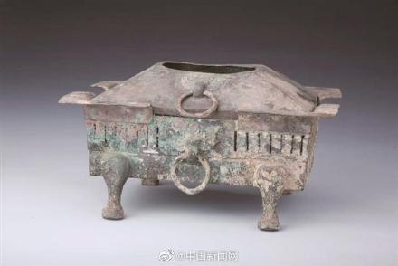 淄博发现2000年前的烤炉 两千年前山东烧烤就霸“屏”了！