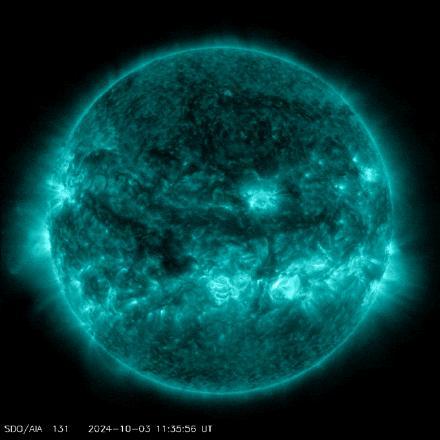 太阳爆发7年来最强耀斑，10月已两次爆发X级耀斑 北地极光闪耀可期