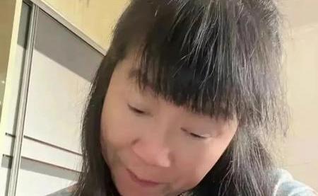 余秀华希望一百年后人类灭亡 诗人面对社会焦虑