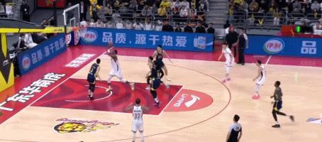 浙江主帅谈绝杀广东：我们拼尽了全力 绝对配得上这场胜利 团队篮球展现实力