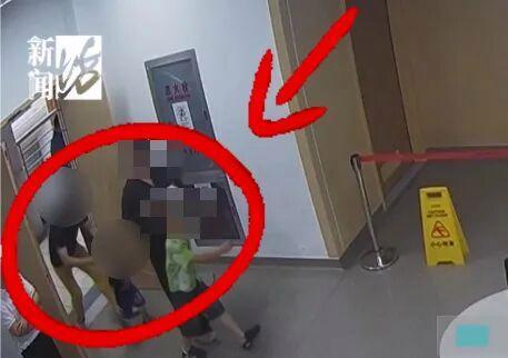上海男子医院偷金吊坠被拘 扒窃儿童财物落网