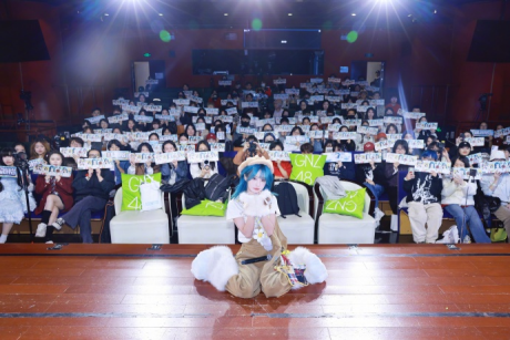 “正统偶像”何解？杨冰怡用十一年交出她的答案