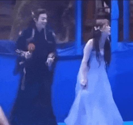 王鶴棣是真人秀炒作翻車還是情商低 面具仍未摘下