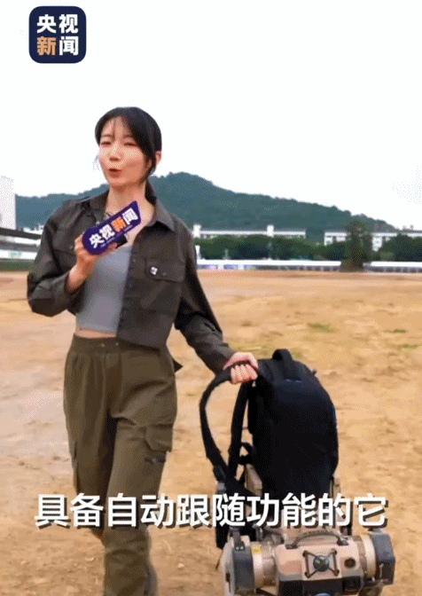 沖鋒！演習現(xiàn)場“機器狼”射擊畫面最新披露