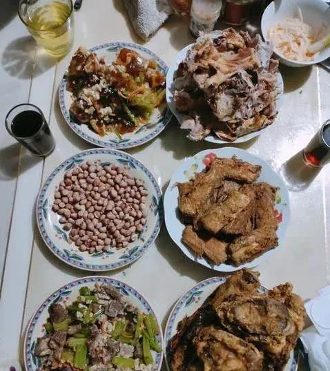 挪威中餐贵到离谱？一盘麻婆豆腐400元，吃完账单傻眼了