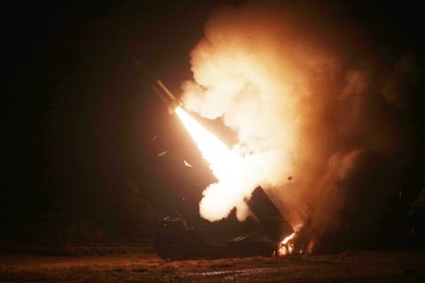 韩国一枚导弹发射异常坠落吓坏当地居民 韩军方致歉