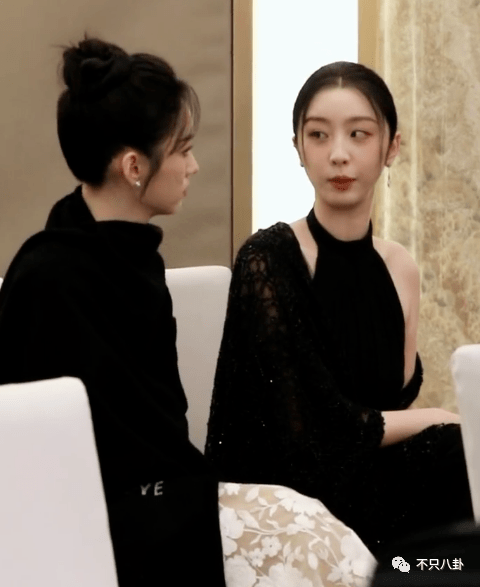 意想不到的交集......北影节这些明星都是“社牛”吧？