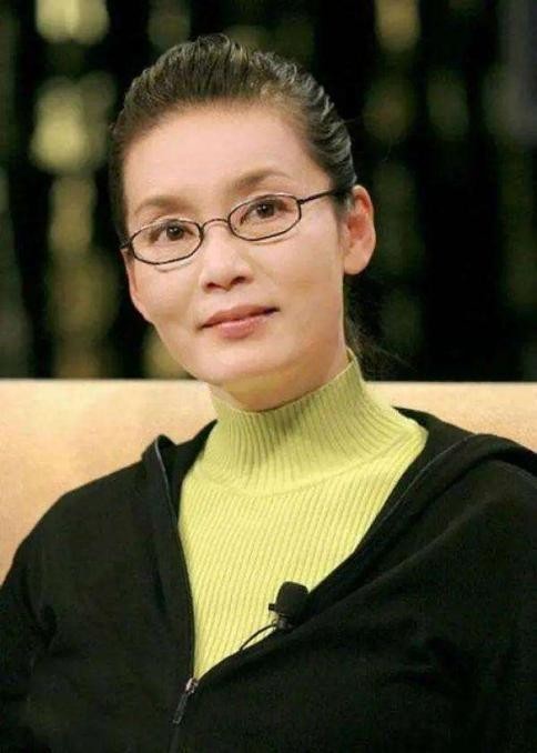 高希希幸福五部曲收官之作天下人家再掀国剧热潮