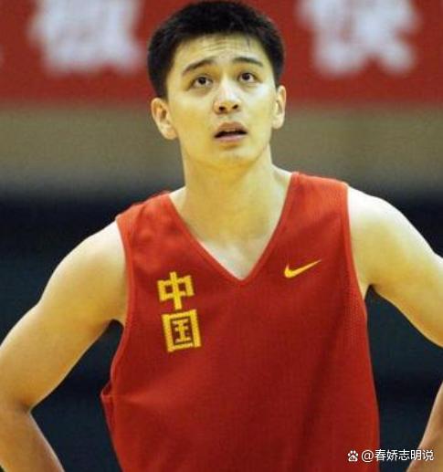 8胜11负 杨鸣主动离任辽篮主帅一职 是意料之外还是情理之中 四连败成导火索