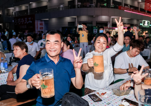 激情暢飲飄香萬里青島啤酒節盛夏歡動