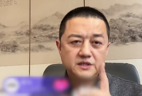 李亚鹏回应嫣然天使医院情况 李亚鹏嫣然天使基金收到捐款超1000万