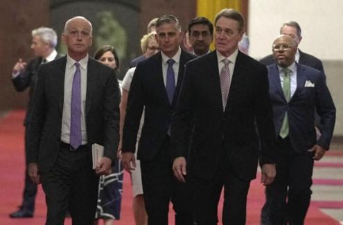 美国议员团刚到北京，福建舰重大喜讯官宣 引发全球关注