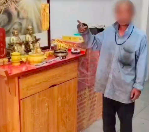 把銅像當(dāng)“高檔白酒”盜走，“酒蒙子”被刑拘