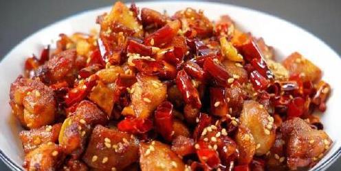 湖南的辣由从何来，盘点十道辣到怀疑人生的菜品，外地人酌情品尝