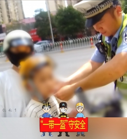 “我要举报我妈妈！”萌娃一句“告状”让妈妈惭愧......