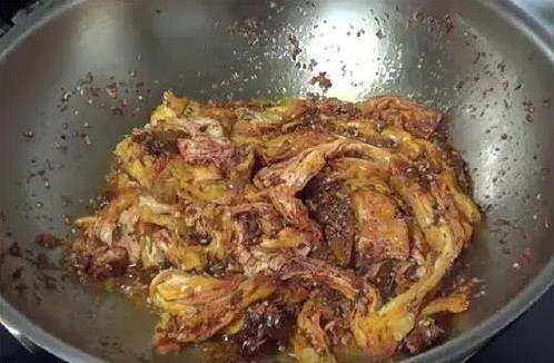 腐竹也能做辣条？自制麻辣零食，3步吃出健康又过瘾