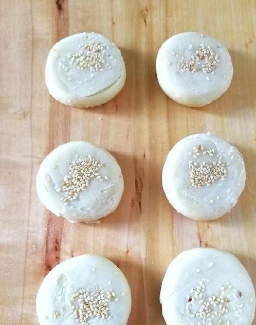 电饼铛做红薯馅饼,3步酥到掉渣,邻居抢着要方子!