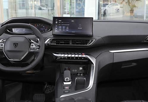 标致4008颜值爆表，开起来爽，30万内最好SUV？