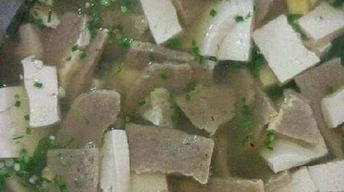 四川家宴必备粑粑肉，蒸30分钟香翻全家，孩子抢着吃？