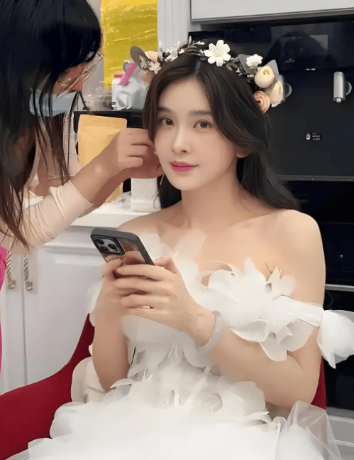 赵樱子官宣分手 情感戏码再上演