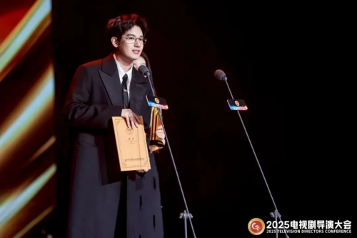 拥抱时代·思变求精 | 长城葡萄酒亮相2025电视剧导演大会