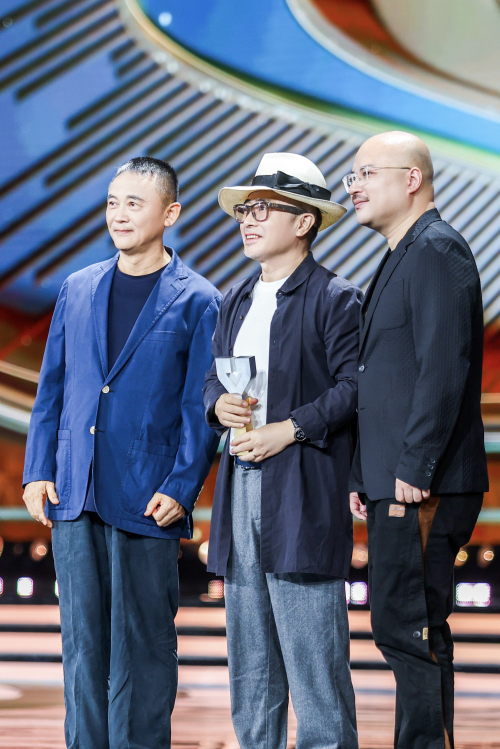 编剧陈宇凭《满江红》获第二届中国喜剧电影周编剧荣誉