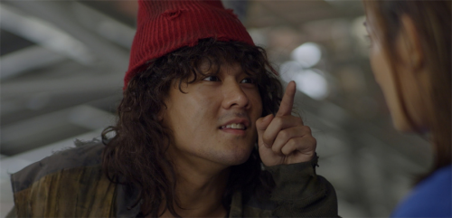 新加坡奇幻新剧《带剑女孩》热播中 洪凌、许瑞奇都市行侠仗义