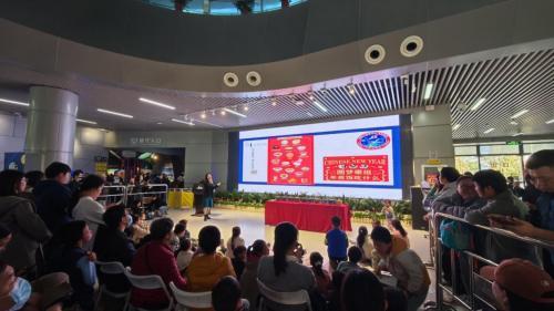 探秘太空生活,品尝航天食品