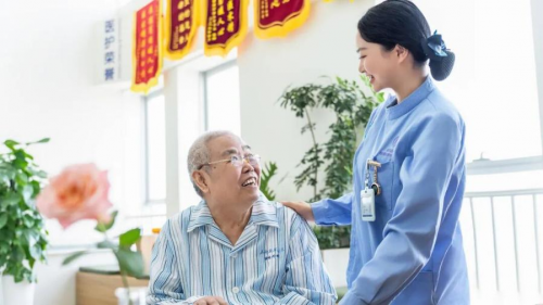 成都新华医院斩获2025亚洲医院管理奖（HMA）金奖